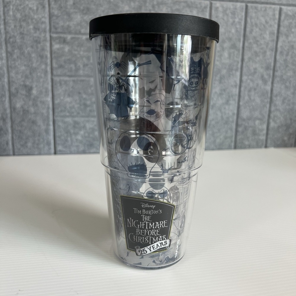 Tervis Tumbler Nightmare Before Christmas 24 oz with Lid Disney 25 Years